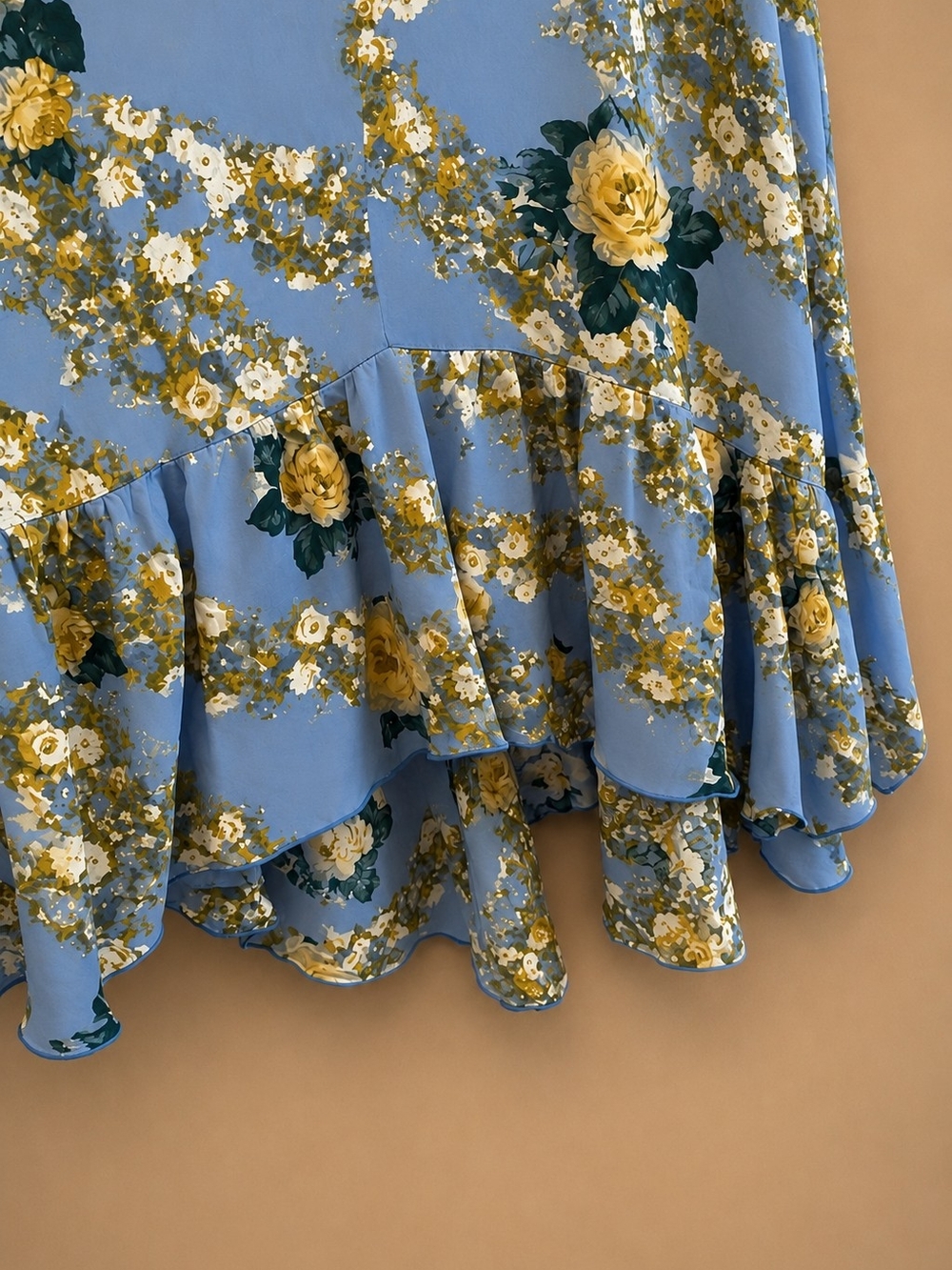 Free People Heat Wave Maxi Dress Allure Blue Combo Floral Smocked Boho Midi Sz.M - Picture 11 of 16
